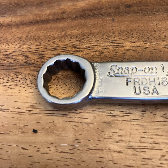 Snap On Tools FRDH161 3/8" Drive 1/2" 12 Point Torque Adaptor - Picture 3 of 10